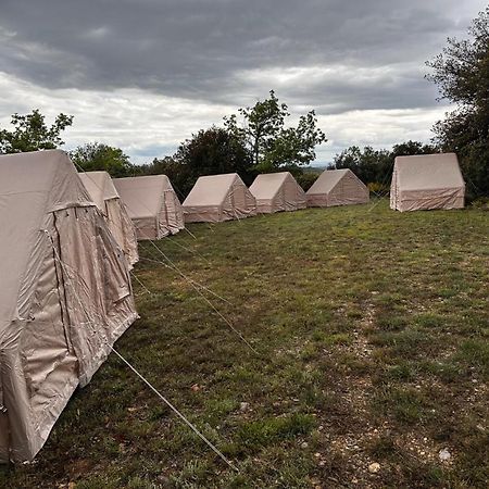סן-ז'וליאן-דו-ורדו Camping Du Lac מראה חיצוני תמונה