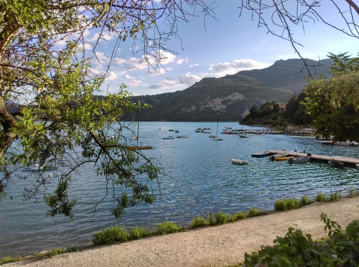 סן-ז'וליאן-דו-ורדו Camping Du Lac מראה חיצוני תמונה